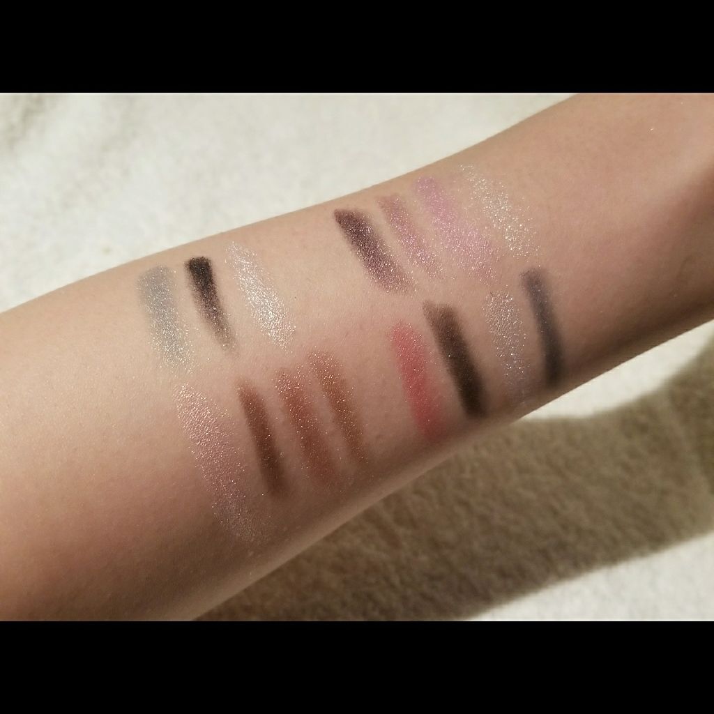 GLAM'EYES HD クアッド アイシャドウ/RIMMEL(海外)/アイシャドウパレットを使ったクチコミ（3枚目）