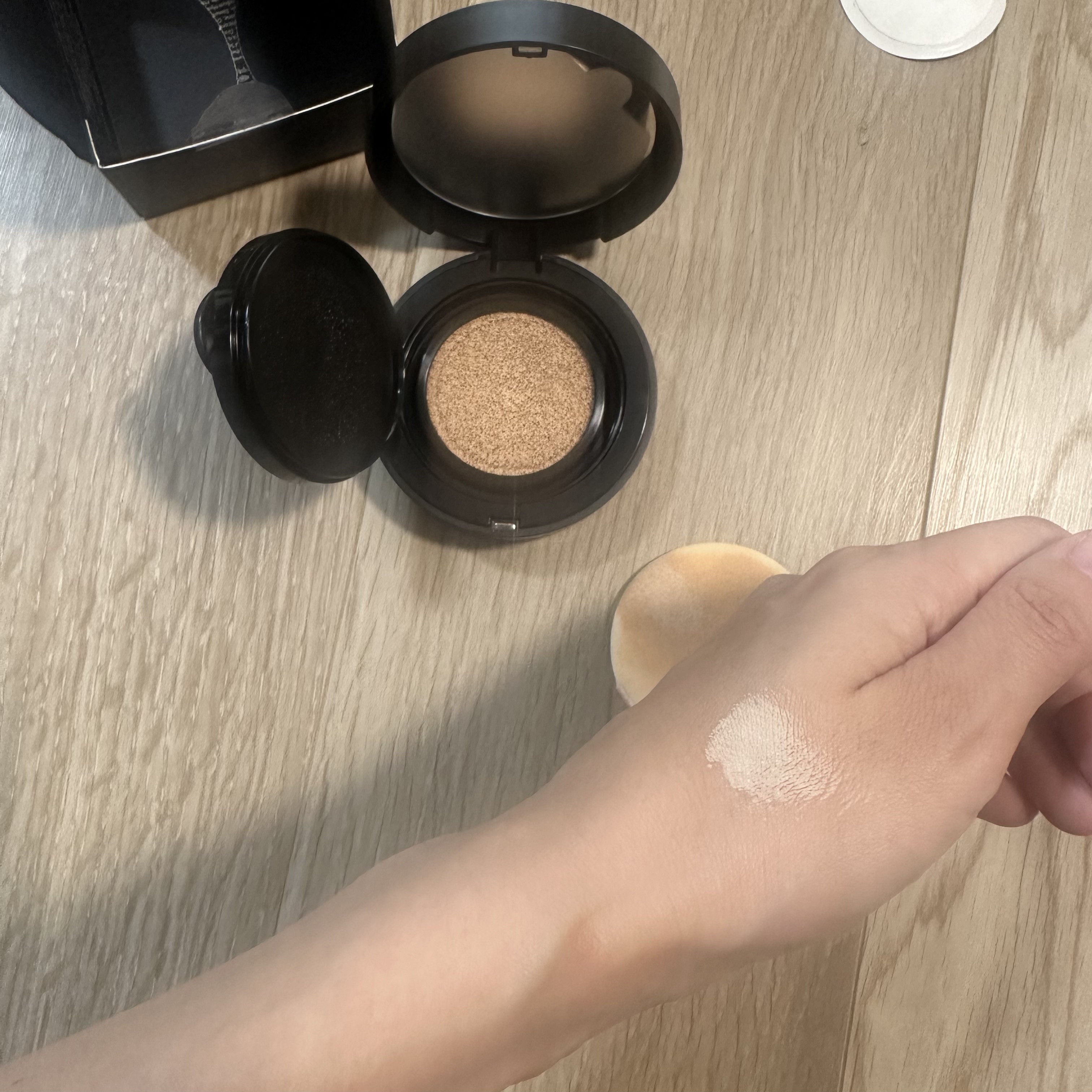 ジャビンドゥソウル ウインクファンデーションパクト 21 COVER IVORY(カバーアイボリー)詰替用レフィル/Javin De Seoul/クッションファンデーションを使ったクチコミ（2枚目）