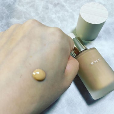 RMK RMK リクイドファンデーション フローレスカバレッジのクチコミ「
こんにちは😃
いもっぺです🍠

RMK 
リクイドファンデーション フローレスカバレッジ　
.....」（2枚目）