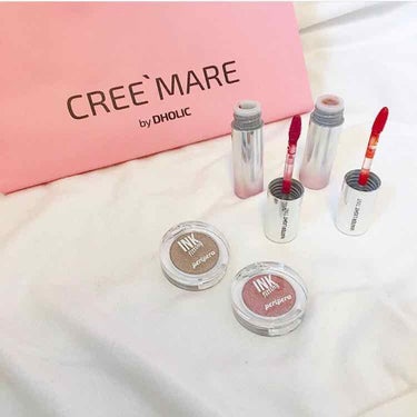 最近新宿エストのcreemare で購入した韓国コスメたち〜〜❤︎
スクロールして見てほしい！！⏩


🌟まずはアイシャドウから〜〜
#peripera #inkfitting （#패리패라 #잉크피팅