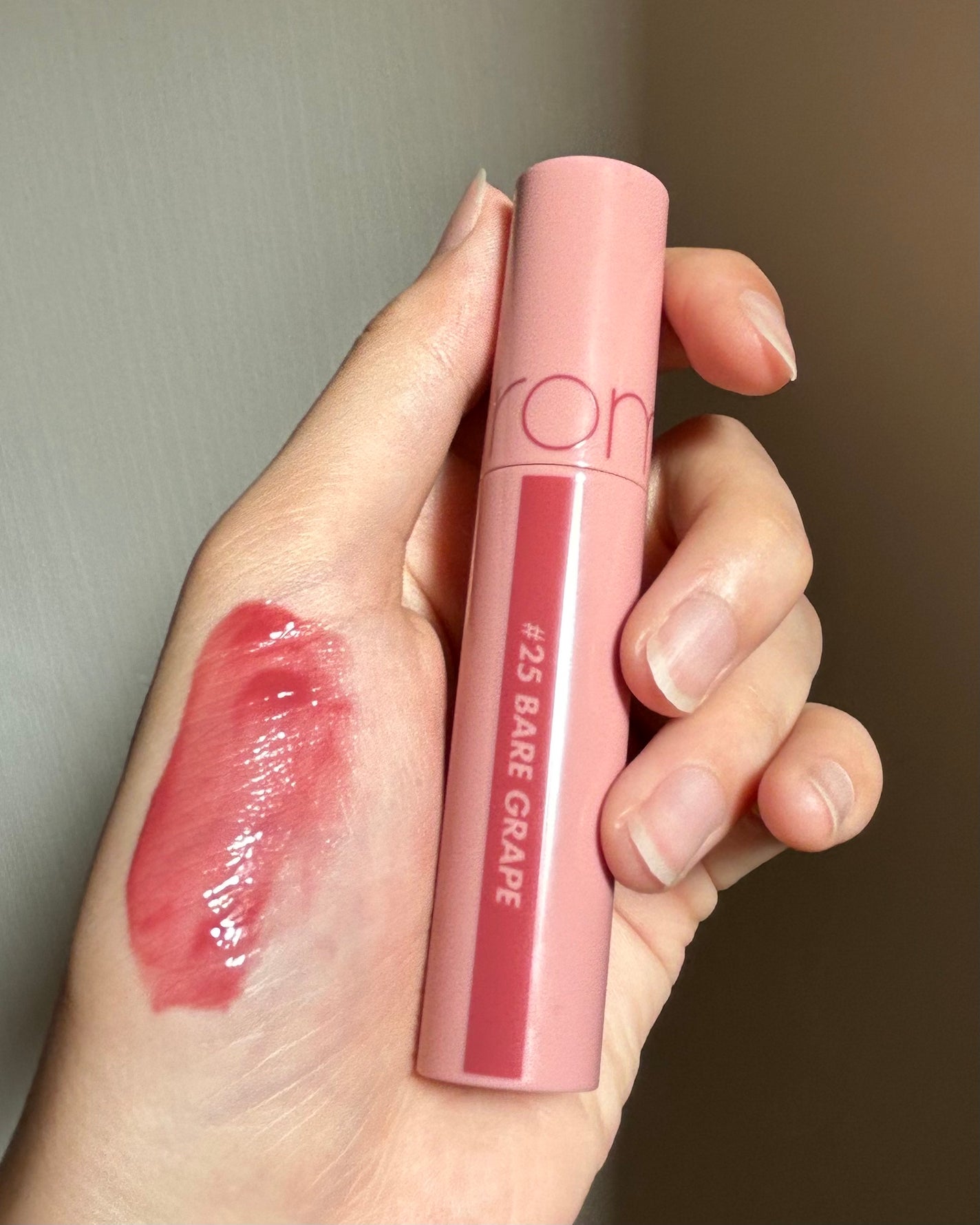 ジューシーラスティングティント/rom&nd/リップティントを使ったクチコミ(1枚目)