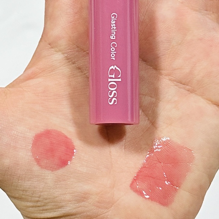 グラスティングカラーグロス 04 グレーピーウェイ(GRAPY WAY) /rom&nd/リップグロスを使ったクチコミ（2枚目）