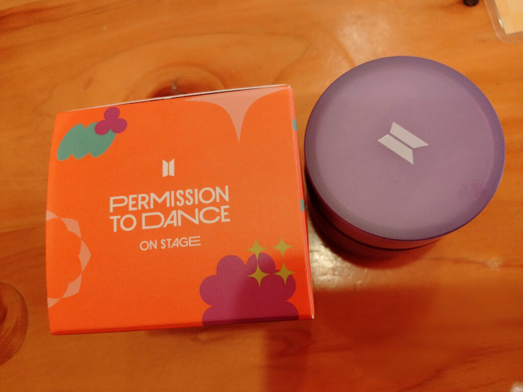 BTS | AMOREPACIFIC リップ スリーピングマスク PURPLE EDITION/LANEIGE/リップケアを使ったクチコミ（2枚目）