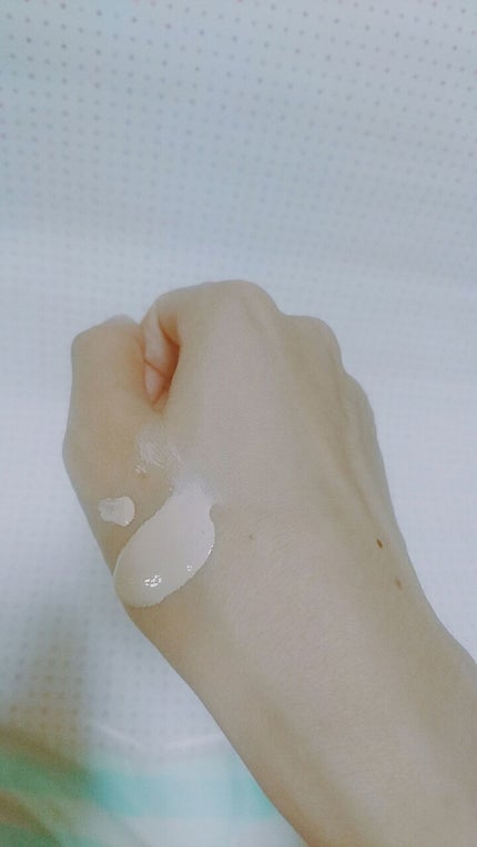 ゴールドコラーゲンアンプルメイクアップベース/THE FACE SHOP/化粧下地を使ったクチコミ(4枚目)