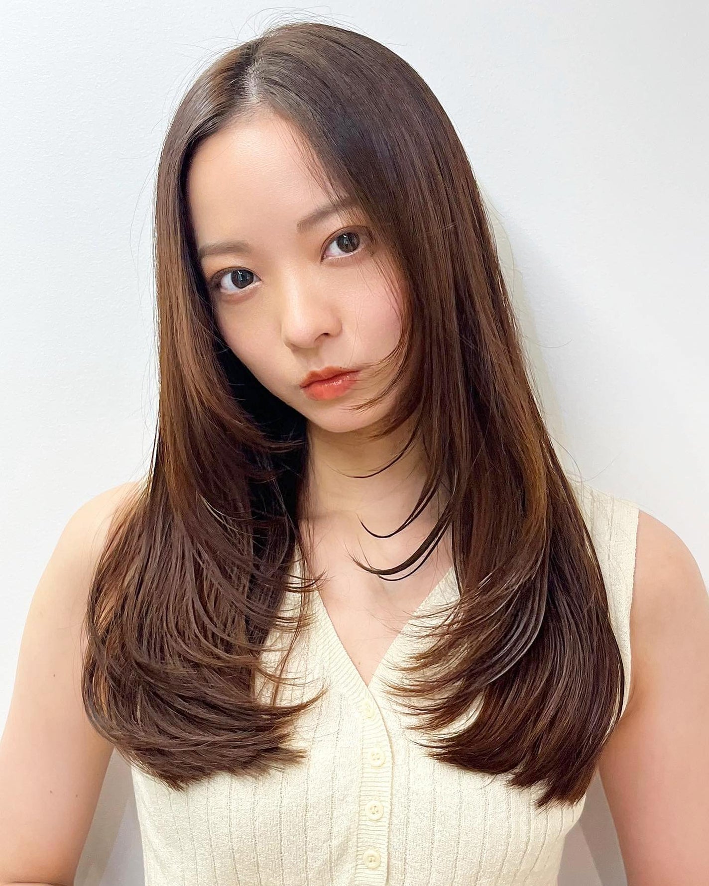 HARUNA on LIPS 「.レイヤーはスタイリングで内巻きにすると、まとまりやすいスタイ..」(2枚目)