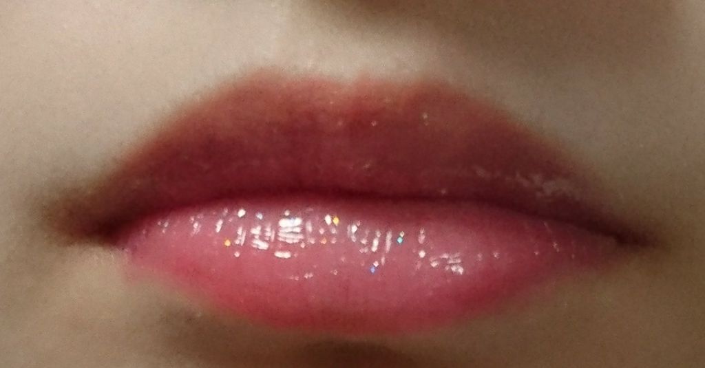 38°C / 99°F リップトリートメント (リップ美容液)/UZU BY FLOWFUSHI/リップケアを使ったクチコミ(2枚目)