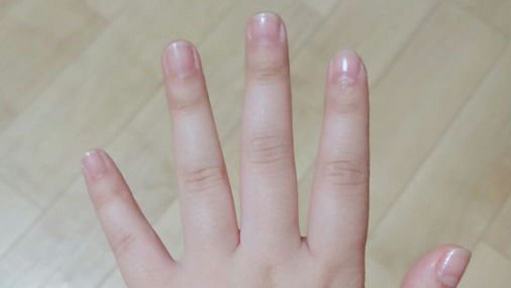 ネイルファンデーション/パラドゥ/マニキュアを使ったクチコミ(3枚目)