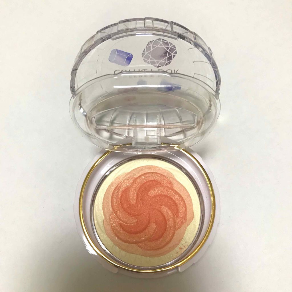 スマイルアップチークス/コフレドール/パウダーチークを使ったクチコミ（2枚目）