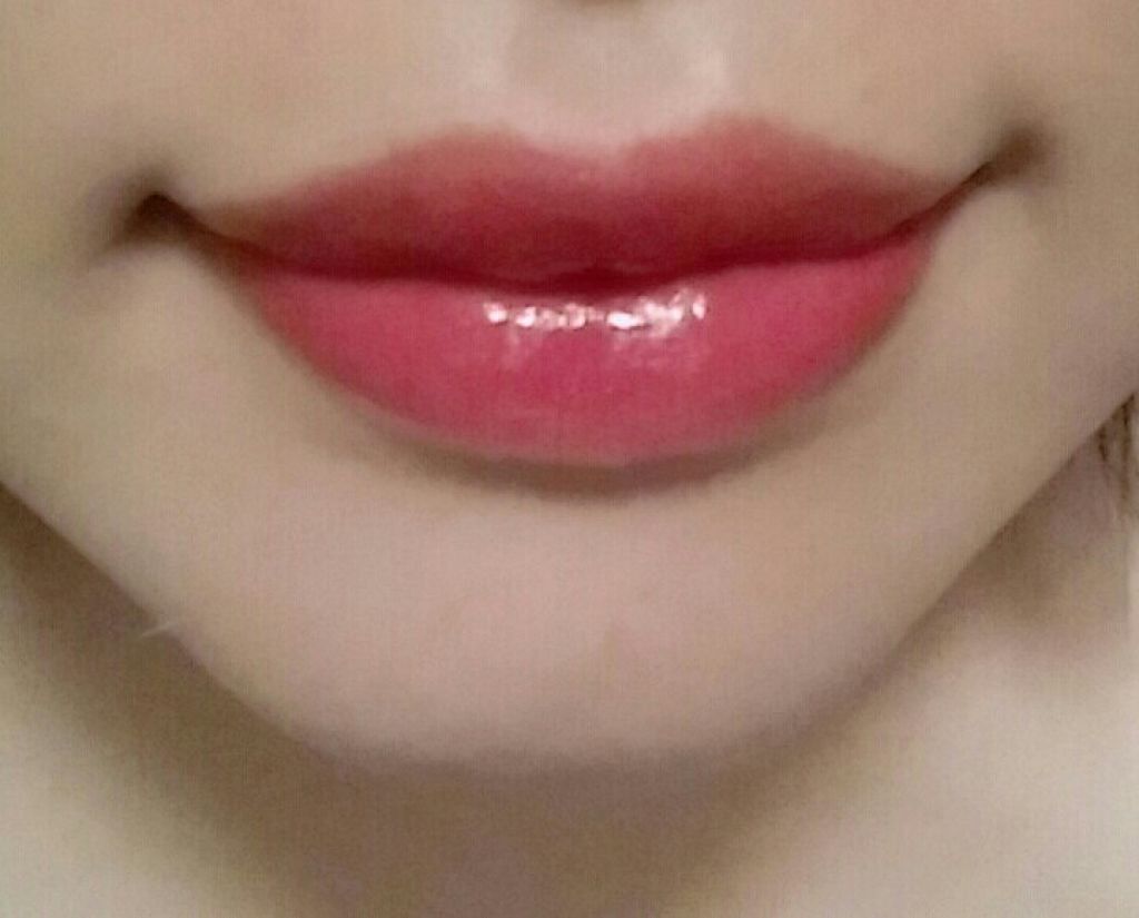 ビタカラー デリシャス オイルルージュ/SKINFOOD/口紅を使ったクチコミ（3枚目）