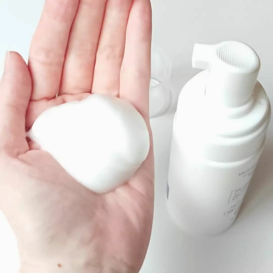 ウルワシプラスAD 洗顔フォーム/ウルワシプラス/泡洗顔を使ったクチコミ（3枚目）