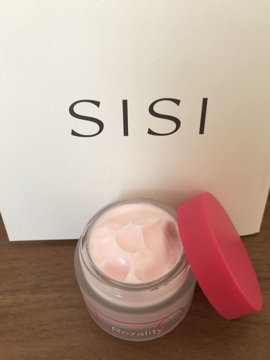 ロザリティ ウォータリーマスク/SISI/フェイスクリームを使ったクチコミ（2枚目）