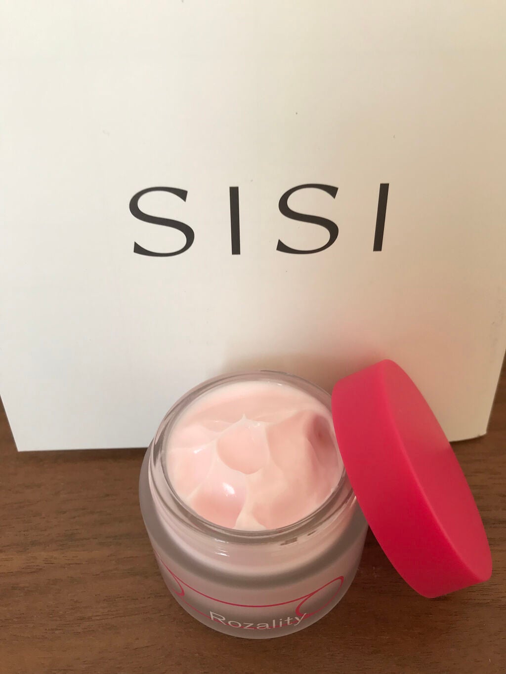 ロザリティ ウォータリーマスク/SISI/フェイスクリームを使ったクチコミ(2枚目)