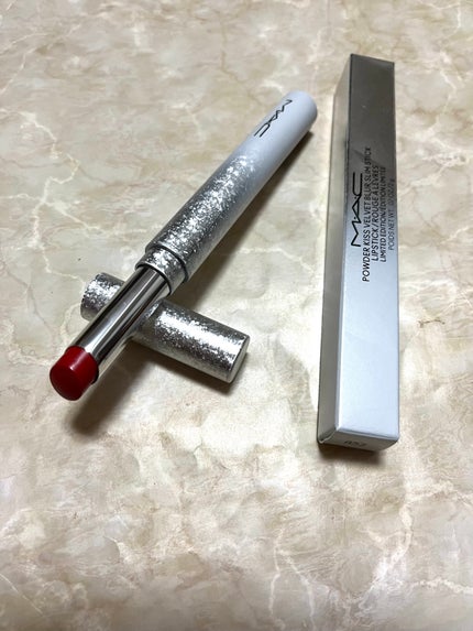 パウダー キス ベルベット ブラー スリム リップスティック メリー チェリー/M・A・C/口紅の画像