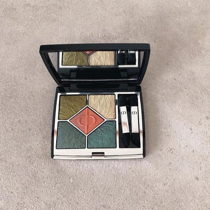 サンク クルール クチュール<バーズ オブ ア フェザー>/Dior/アイシャドウパレットを使ったクチコミ(1枚目)