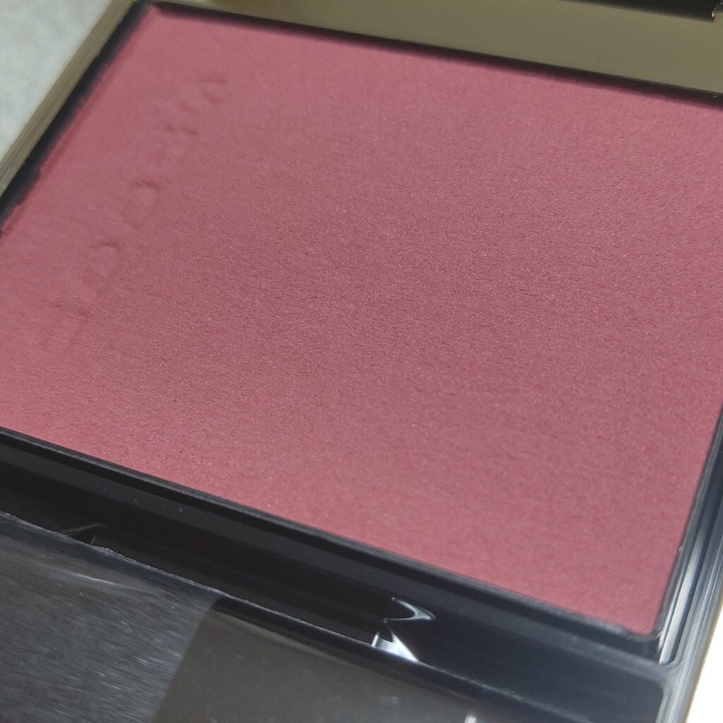 メルティング パウダー ブラッシュ/SUQQU/パウダーチークを使ったクチコミ(3枚目)