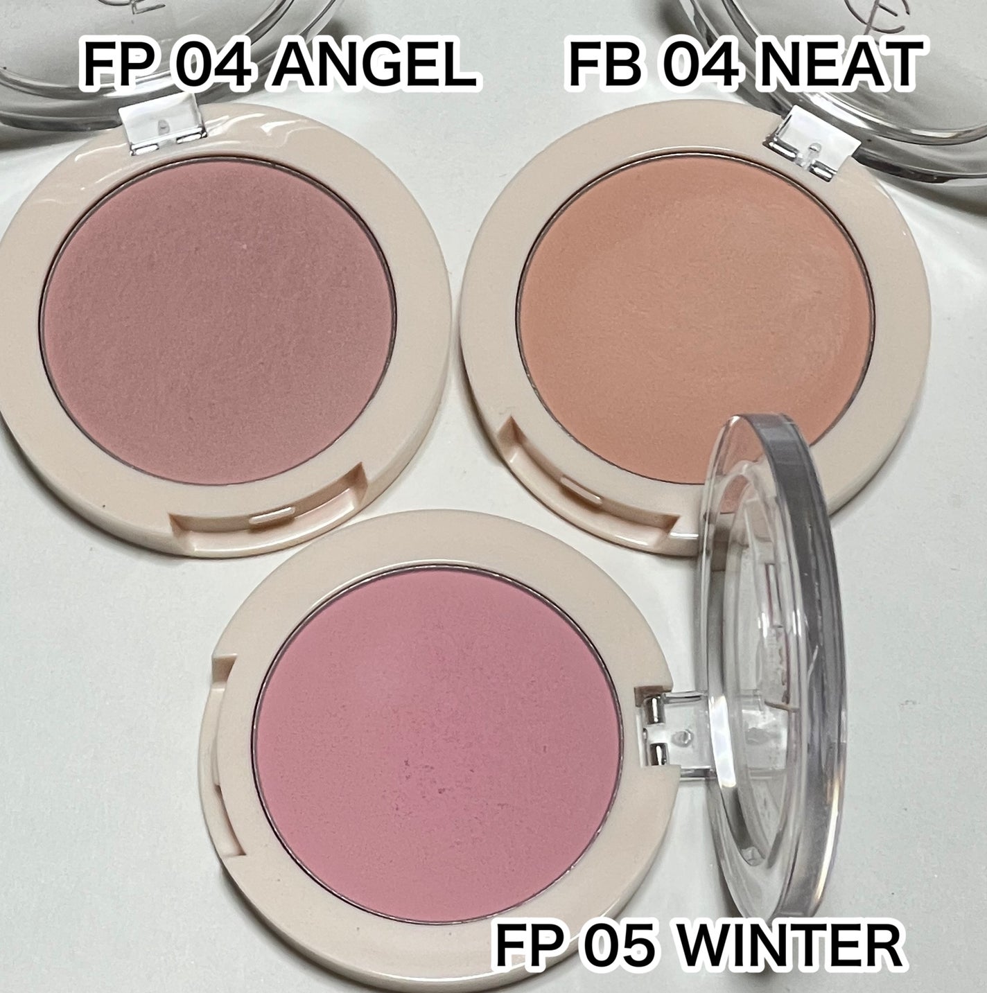 ベアブラッシャー パフ付き/フォレンコス/パウダーチークを使ったクチコミ(2枚目)