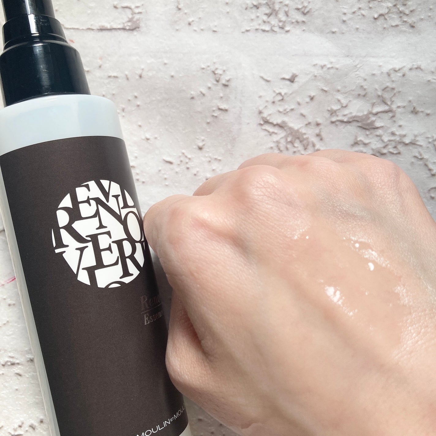 さ on LIPS 「※提供品のレビューになります。リノヴィールヘアケア髪の広がりが..」(4枚目)