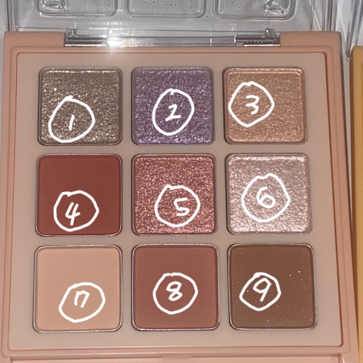 マテリアルカラーパレット/leur charme/アイシャドウパレットを使ったクチコミ（3枚目）