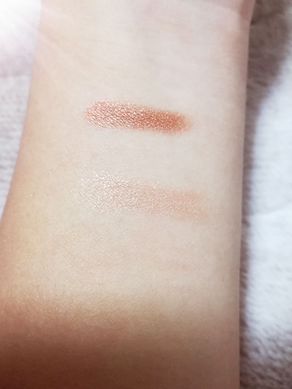 MISSHA デュアルブレンディングクッションシャドウ/MISSHA/単色アイシャドウを使ったクチコミ（3枚目）