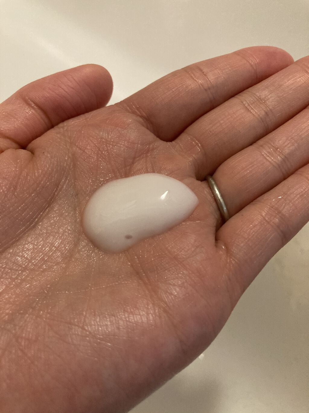 EPIS モイスチュアセラム/EPIS/美容液を使ったクチコミ（2枚目）