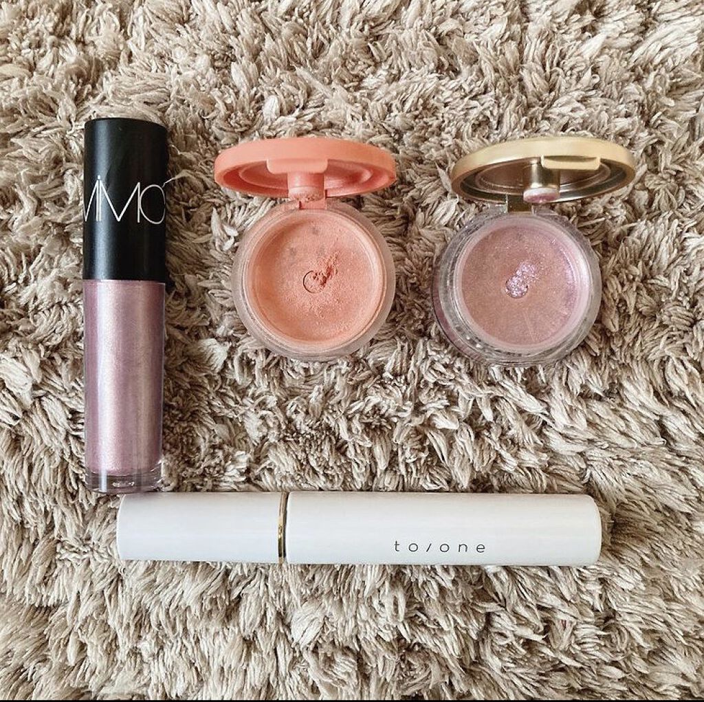 N by ONLY MINERALS ミネラルピグメント 01 YES!/ONLY MINERALS/単色アイシャドウを使ったクチコミ（2枚目）