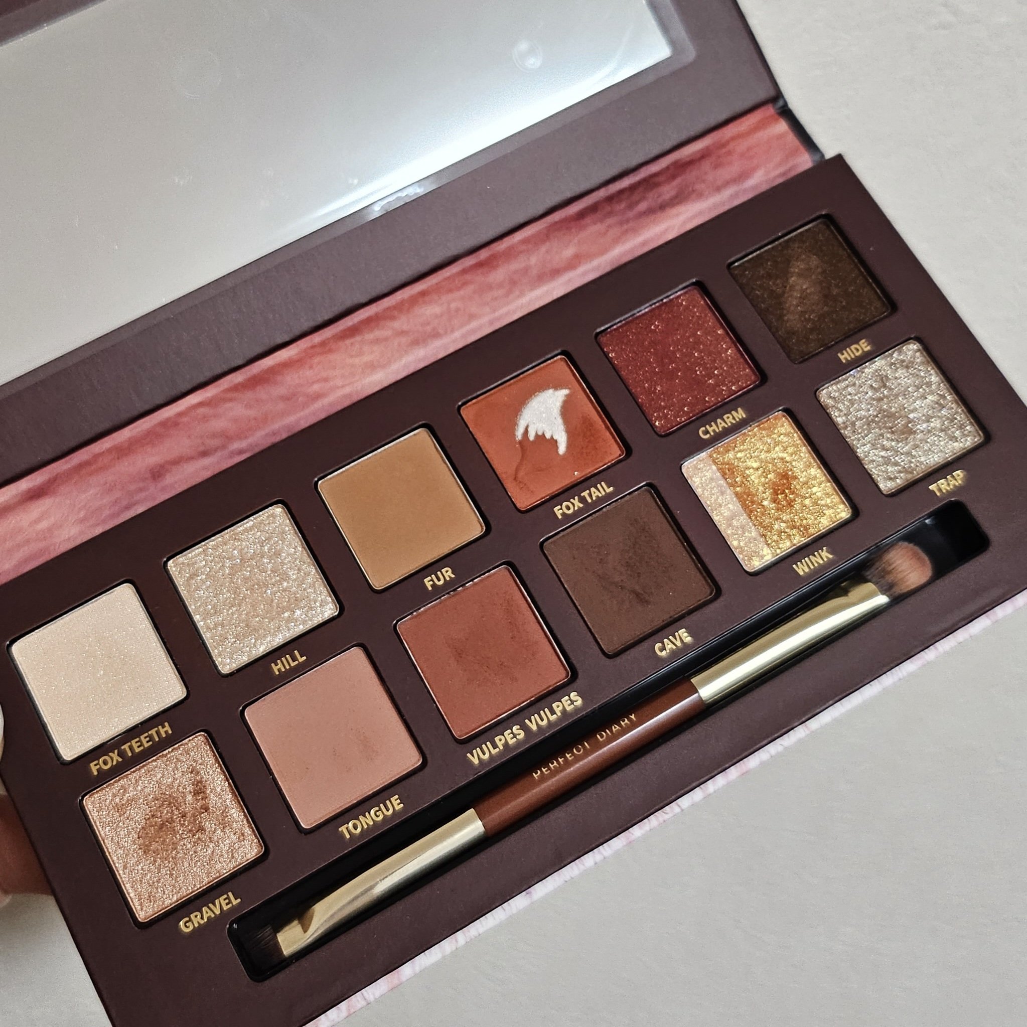 エクスプローラ12色 動物アイシャドウパレット/PERFECT DIARY/アイシャドウパレットを使ったクチコミ（2枚目）