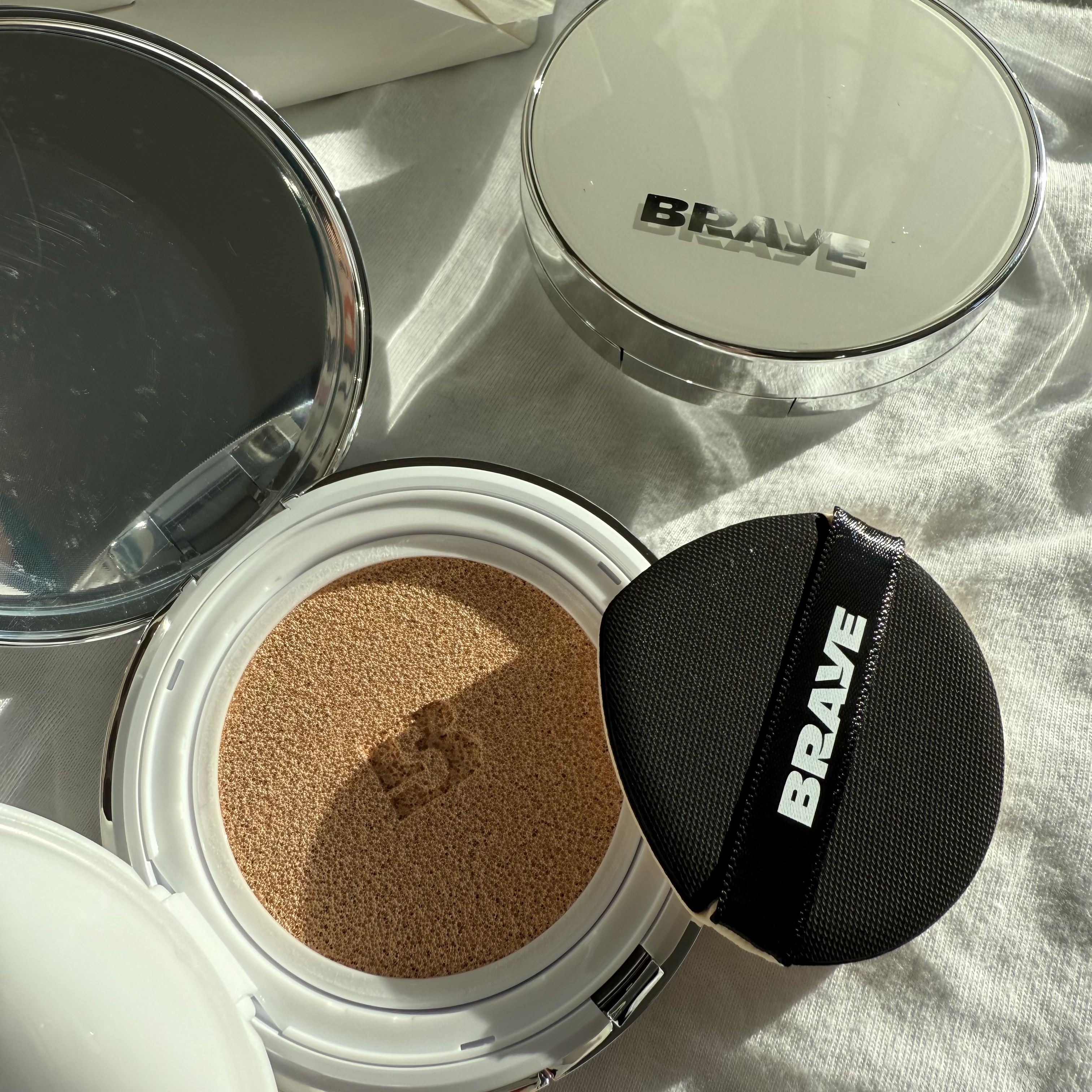 BRAYE EFFORTLESS CUSHION (3 COLORS)/BRAYE/クッションファンデーションを使ったクチコミ（3枚目）