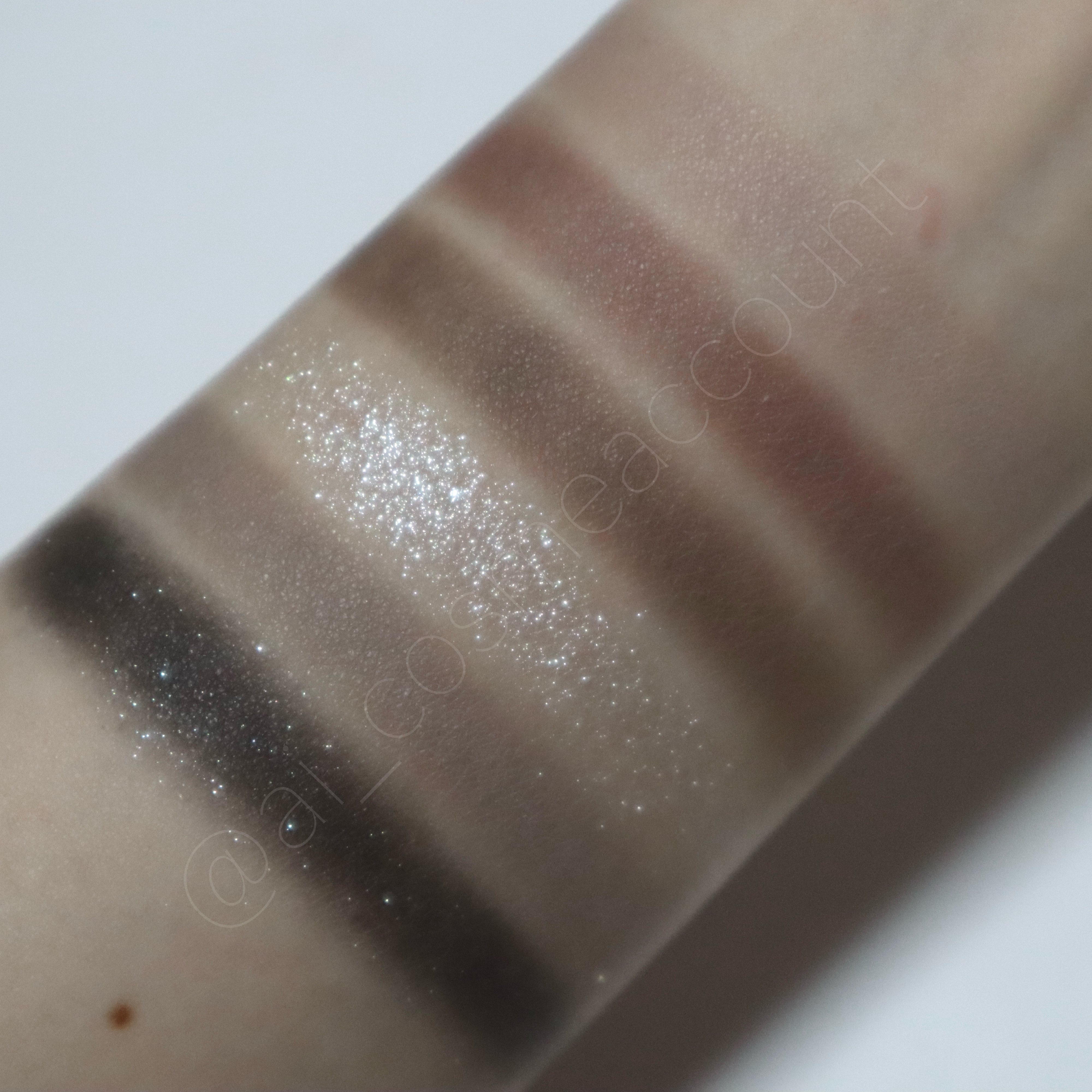 プロ アイ パレット エアー/CLIO/アイシャドウパレットを使ったクチコミ（2枚目）