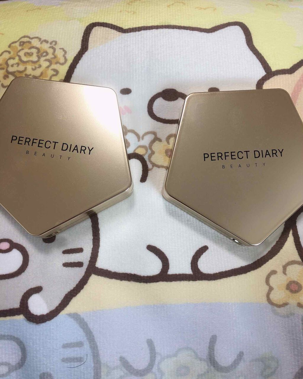 スターダストダイヤモンドハイライトパウダー/PERFECT DIARY/パウダーハイライトを使ったクチコミ（2枚目）