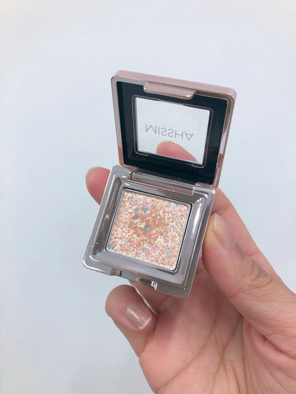 グリッタープリズム シャドウ/MISSHA/グリッターを使ったクチコミ(2枚目)