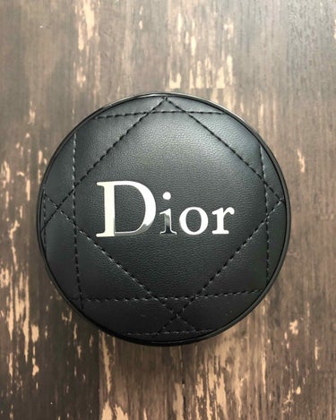 【旧】ディオールスキン フォーエヴァー クッション/Dior/クッションファンデーションを使ったクチコミ（1枚目）