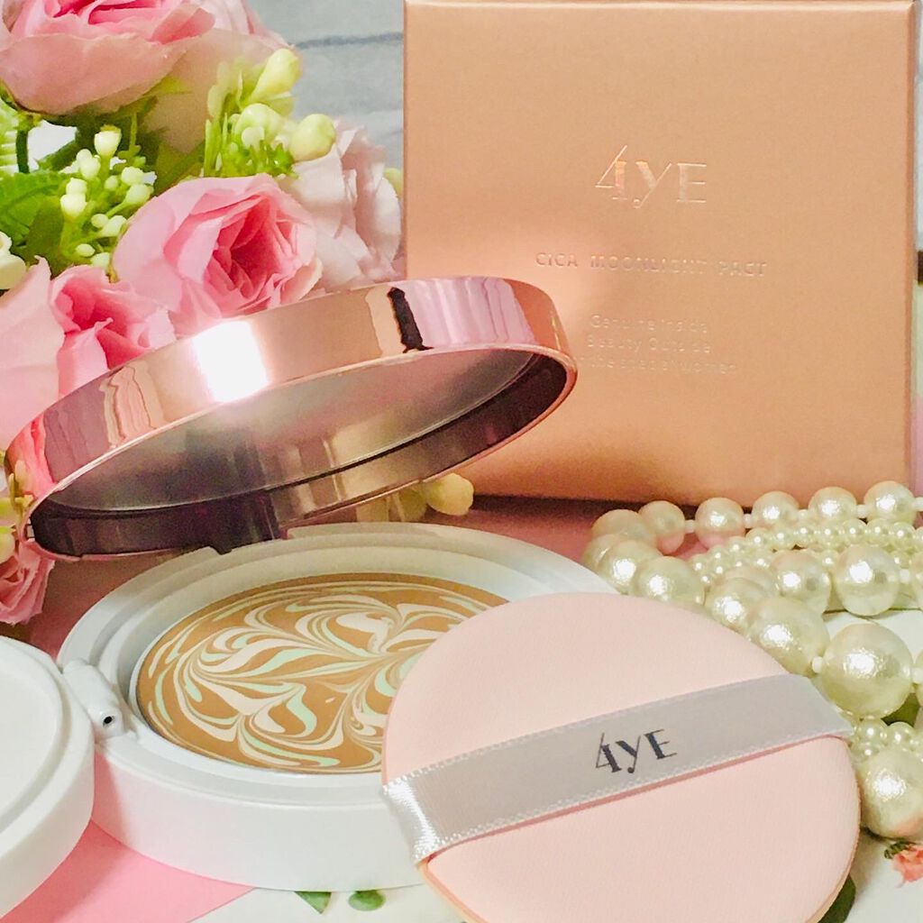 シカムーンライトパクト/4YE/クッションファンデーションを使ったクチコミ(4枚目)