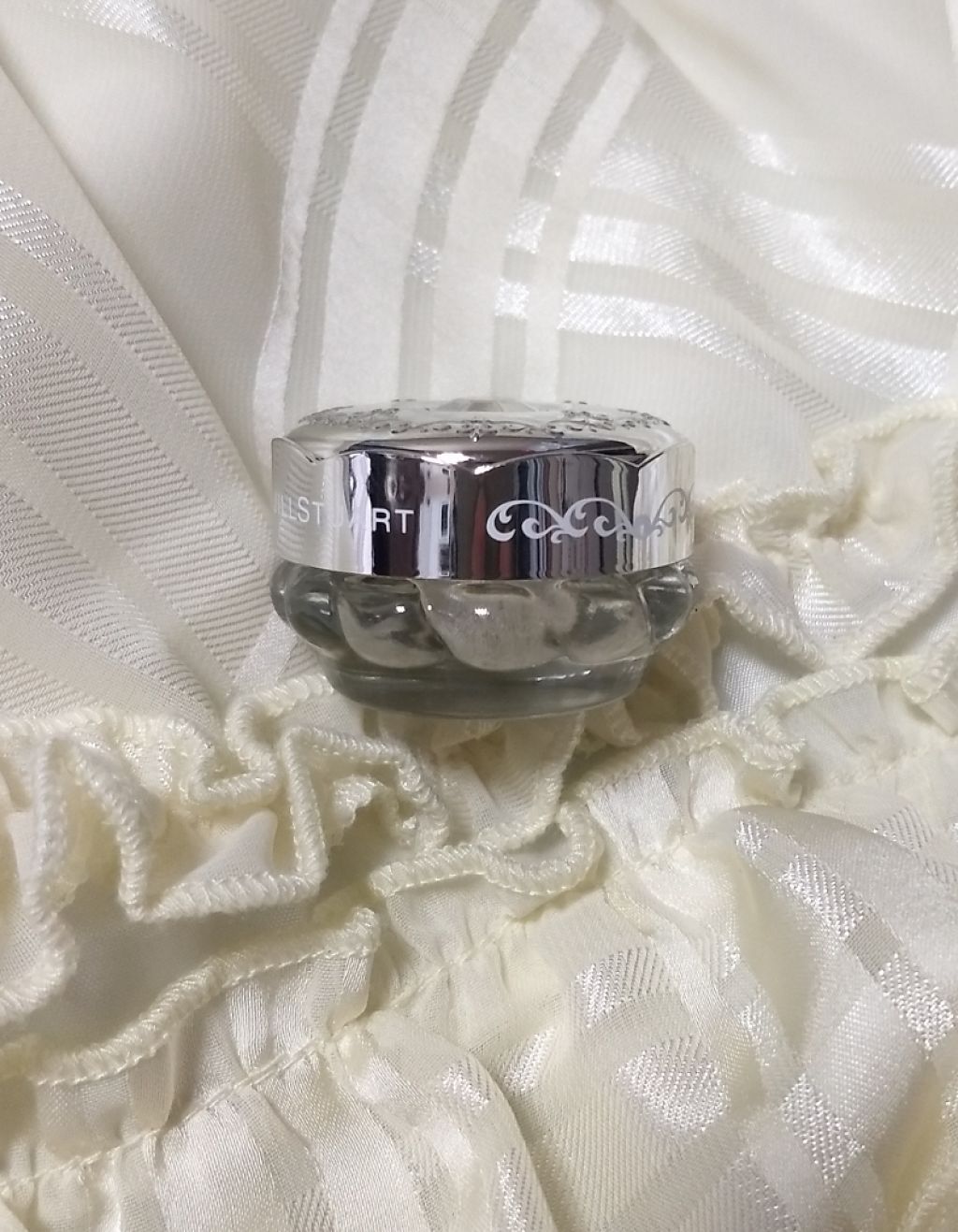 ジルスチュアート ジェリーアイカラー/JILL STUART/ジェル・クリームアイシャドウを使ったクチコミ(1枚目)