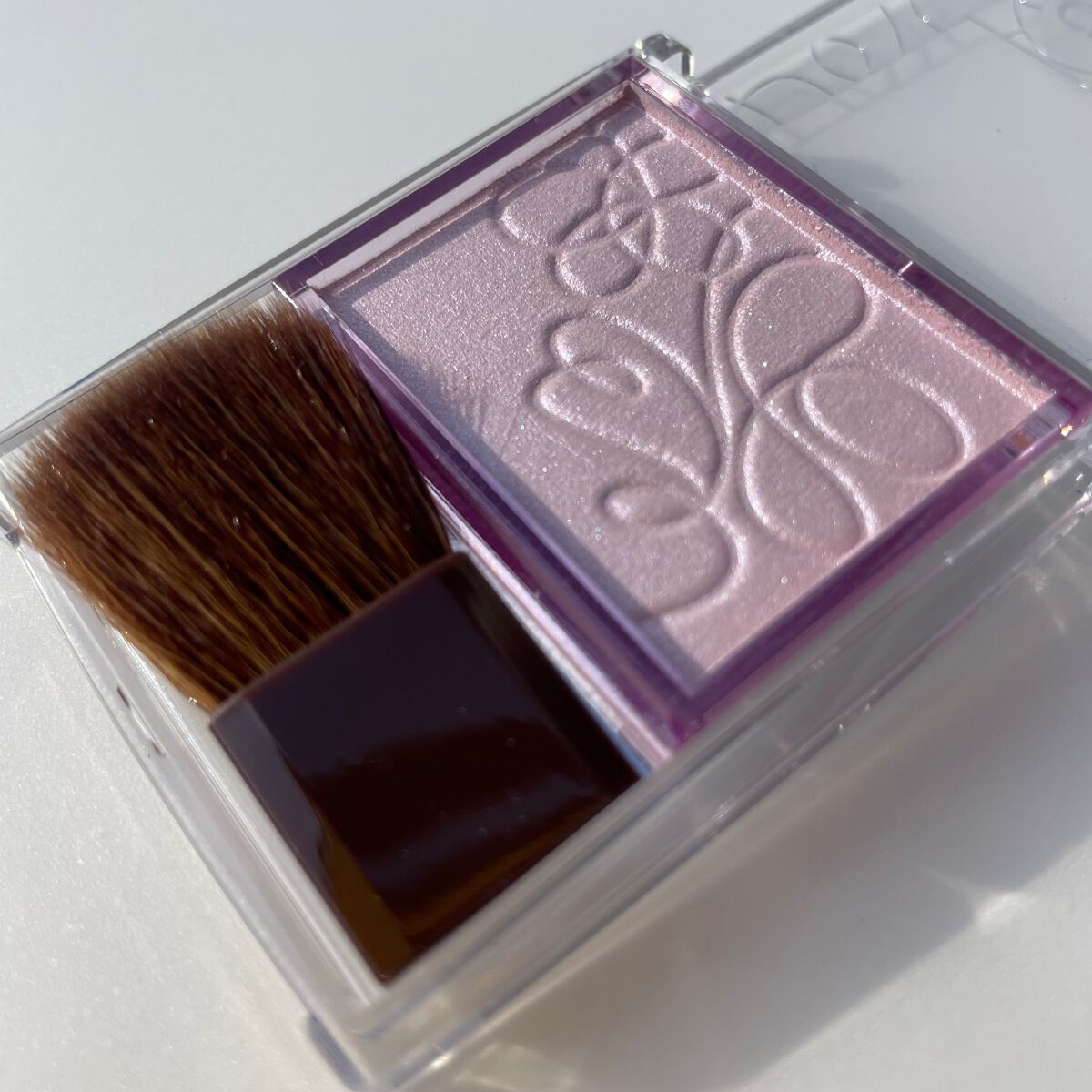 パールグロウニュアンサー/CEZANNE/パウダーハイライトを使ったクチコミ（2枚目）