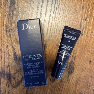 ディオールスキン フォーエヴァー フルイド グロウ 1Nニュートラル/Dior/リキッドファンデーションを使ったクチコミ（1枚目）