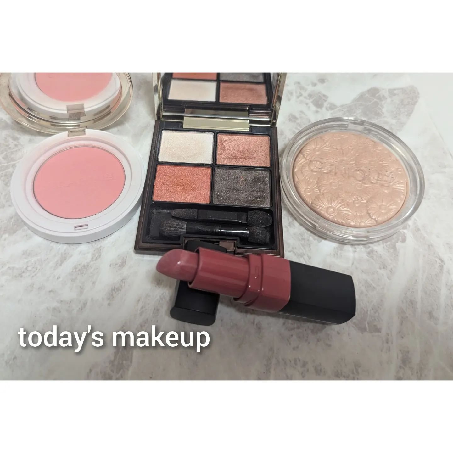 ジョリ ブラッシュ 01 チーキーベイビー/CLARINS/パウダーチークを使ったクチコミ（1枚目）