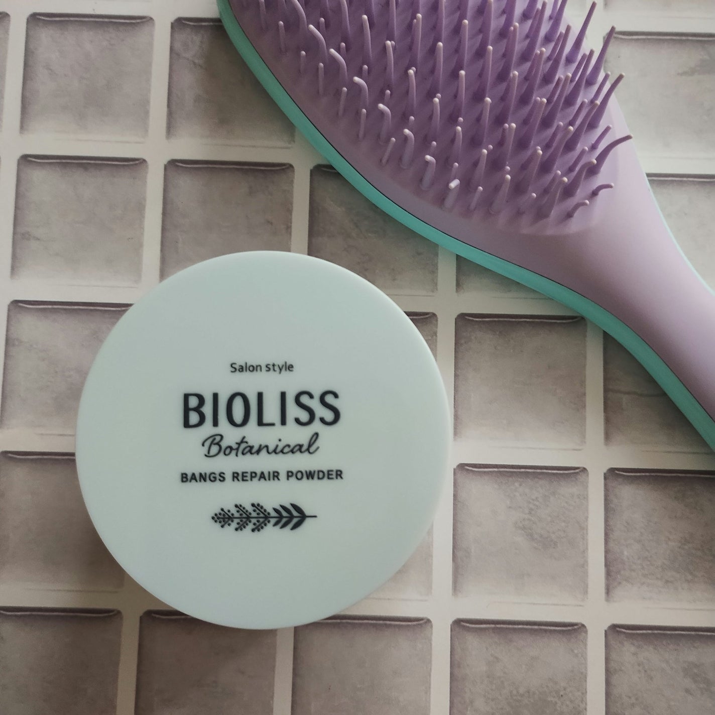 ボタニカル 前髪お直し パウダー/SSビオリス/その他スタイリングを使ったクチコミ(3枚目)