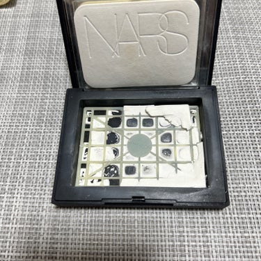 ライトリフレクティングセッティングパウダー　プレスト　N/NARS/プレストパウダーを使ったクチコミ（3枚目）