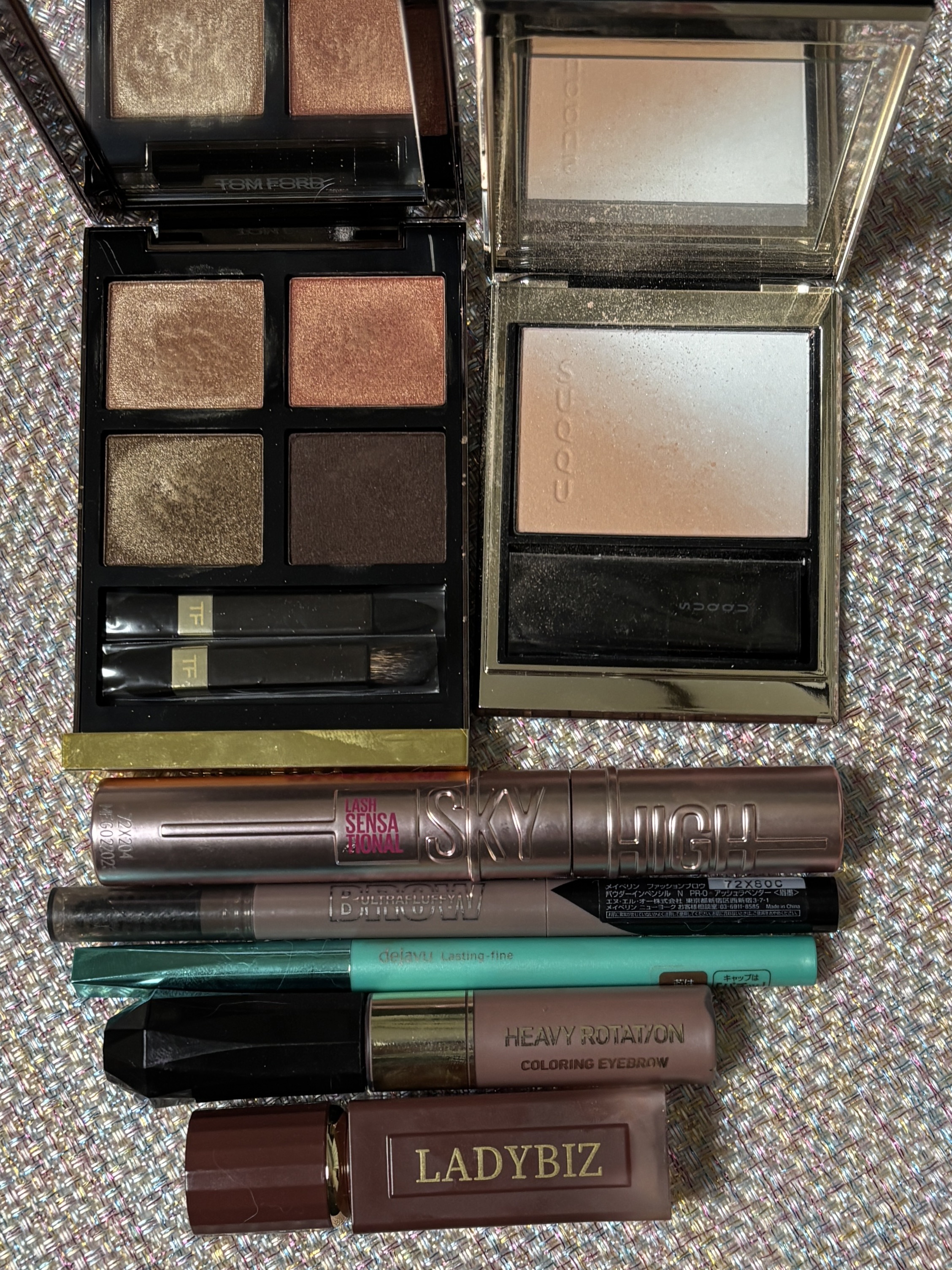 シティガールムードグロッシーティント/LADYBIZ/リップティントを使ったクチコミ（1枚目）