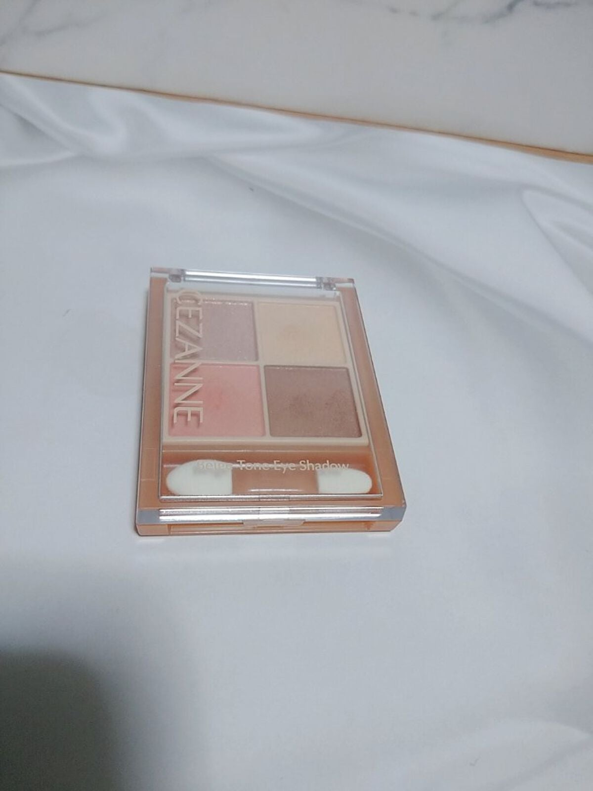 ベージュトーンアイシャドウ/CEZANNE/アイシャドウパレットを使ったクチコミ(1枚目)