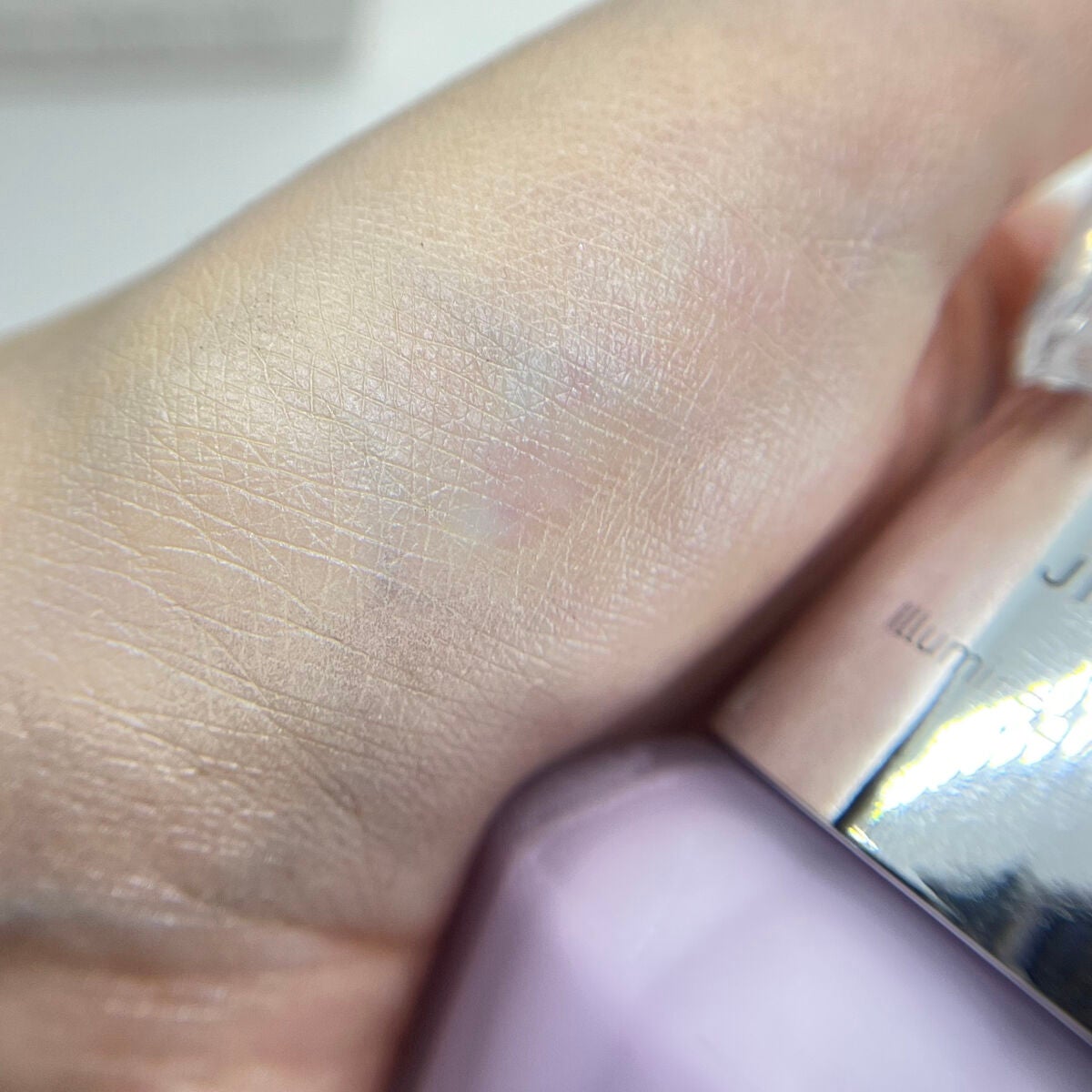 ジルスチュアート イルミネイティング セラムプライマー/JILL STUART/化粧下地を使ったクチコミ(5枚目)