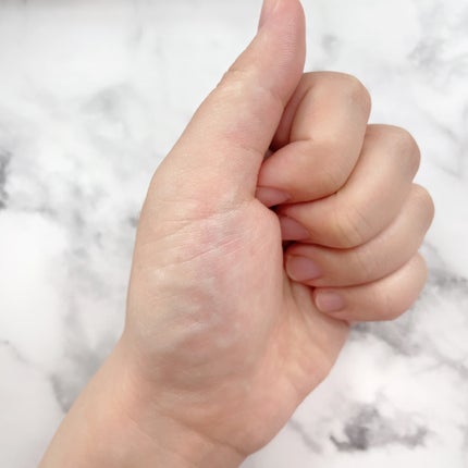 毛穴レスパウダー/CEZANNE/プレストパウダーを使ったクチコミ(4枚目)