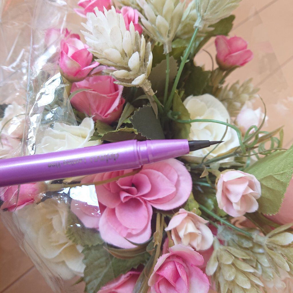 「密着アイライナー」ショート筆リキッド/デジャヴュ/リキッドアイライナーを使ったクチコミ（2枚目）