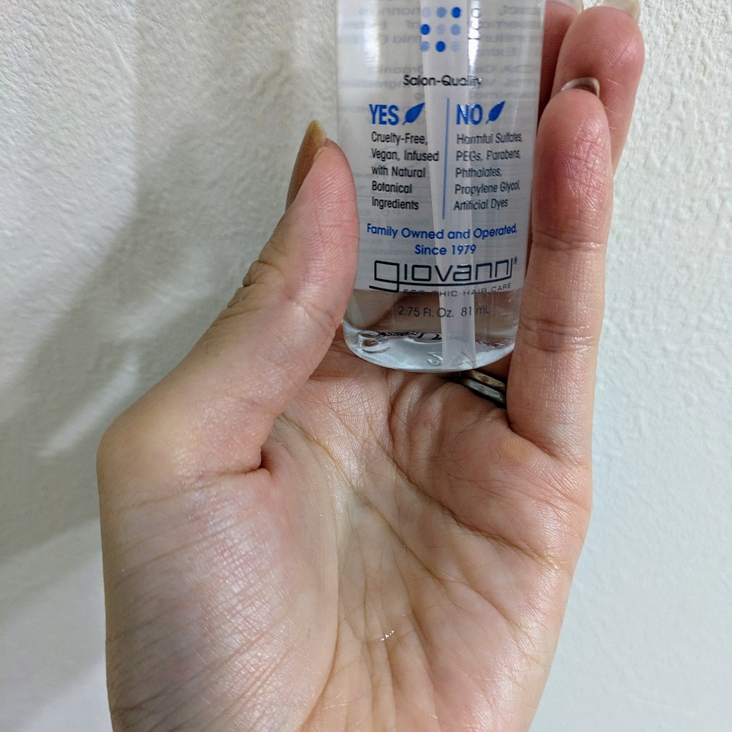 フリッズビーゴーン スムージング ヘアセラム/giovanni/ヘアオイルを使ったクチコミ(2枚目)