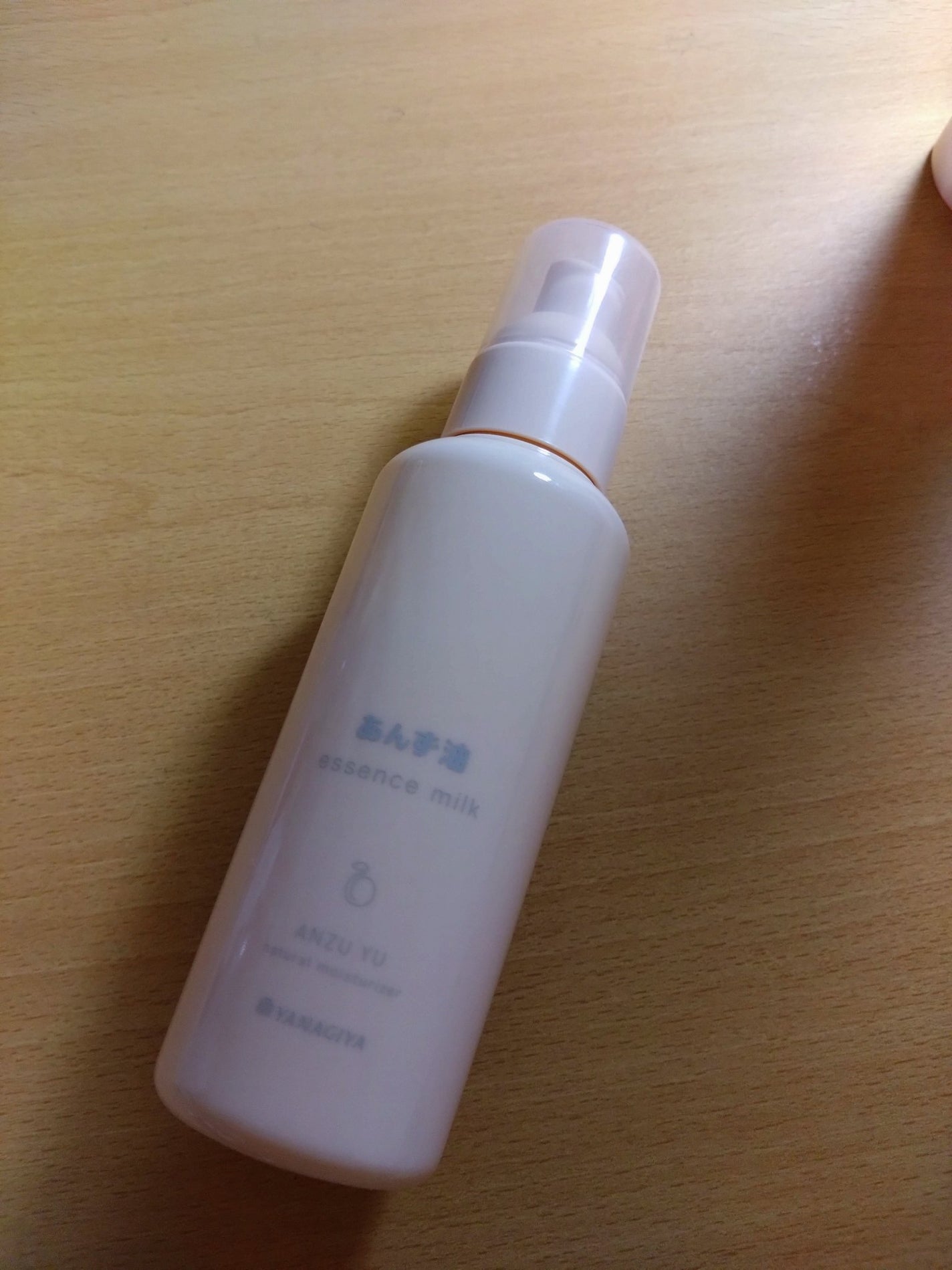 柳屋 あんず油 髪の浸透エッセンスミルク/柳屋あんず油/ヘアミルクを使ったクチコミ(1枚目)