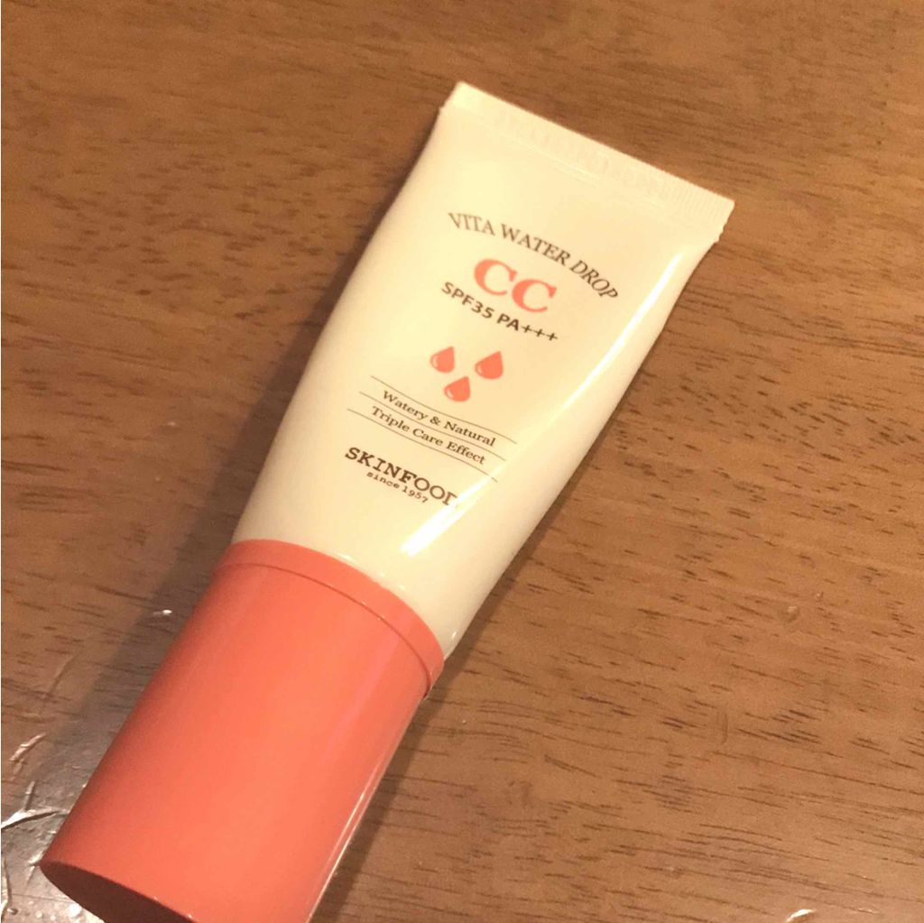 ビタウォータードロップ CCクリーム/SKINFOOD/CCクリームを使ったクチコミ（1枚目）