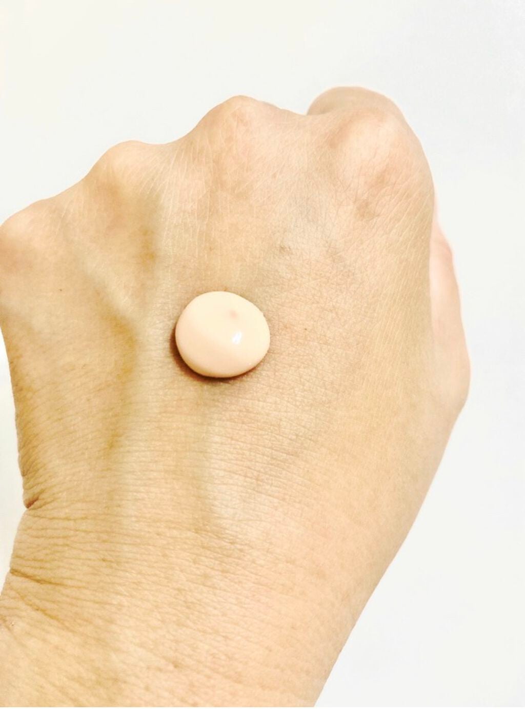 エリクシール ルフレ バランシング おしろいミルク C/エリクシール/乳液を使ったクチコミ(2枚目)