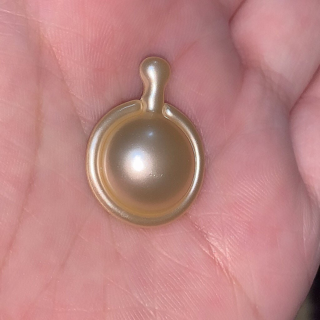 ヘアビタミン カラーケアヘアオイル/MIRANDA/ヘアオイルを使ったクチコミ(2枚目)