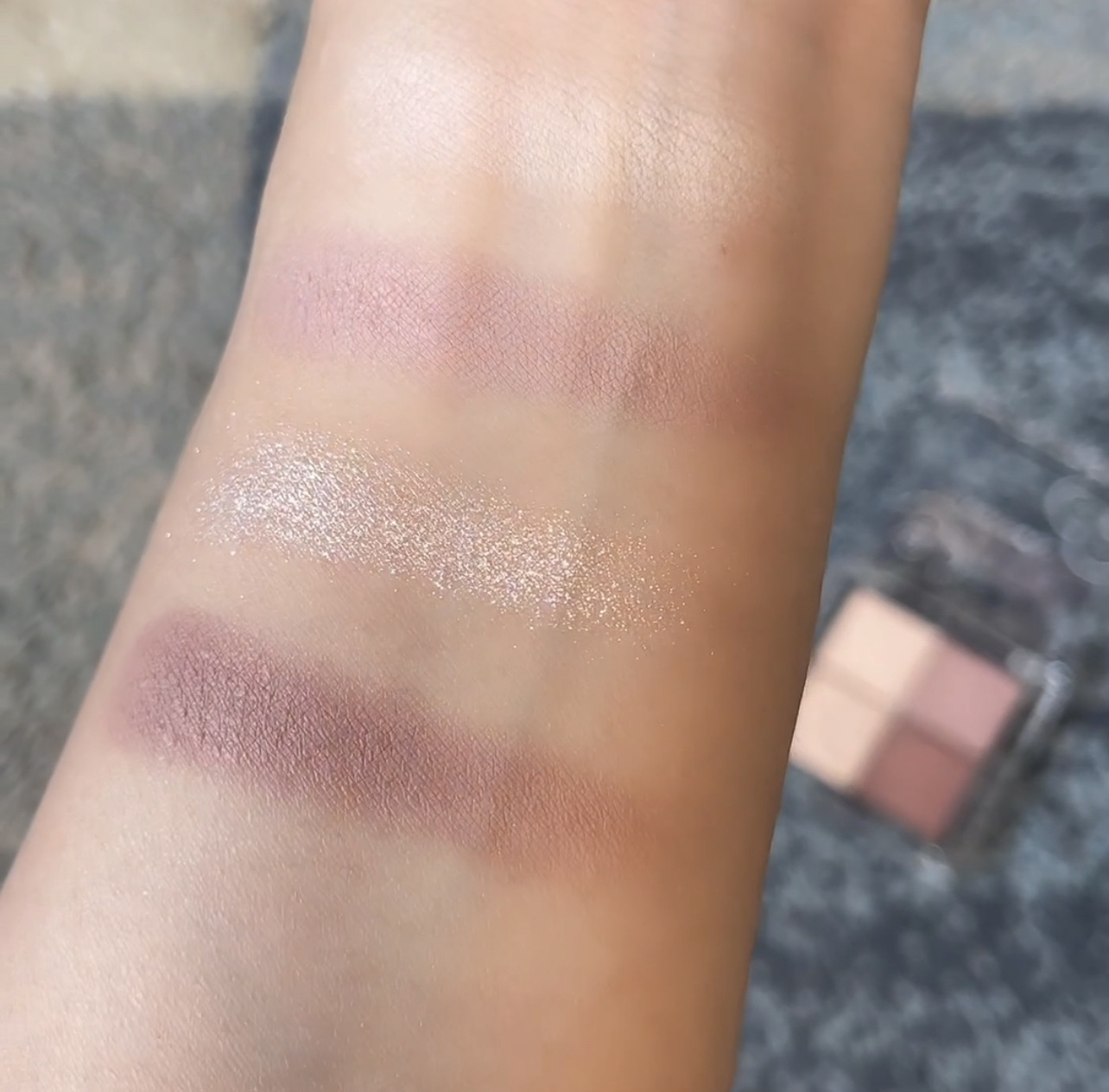 ふんわりロマンスアイズ/JUDYDOLL/アイシャドウパレットを使ったクチコミ（3枚目）