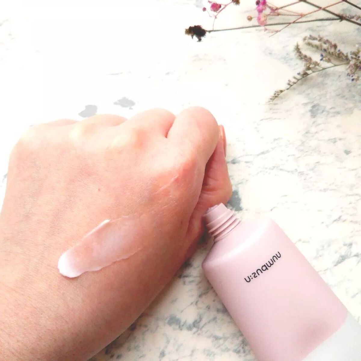 3番 シルクビューティークリーム 60ml/numbuzin/フェイスクリームを使ったクチコミ（3枚目）